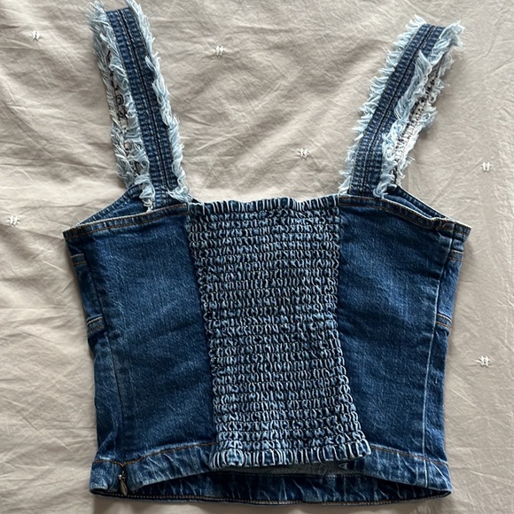 Pilcro Seamed Denim Top NWT - Picture 7 of 7